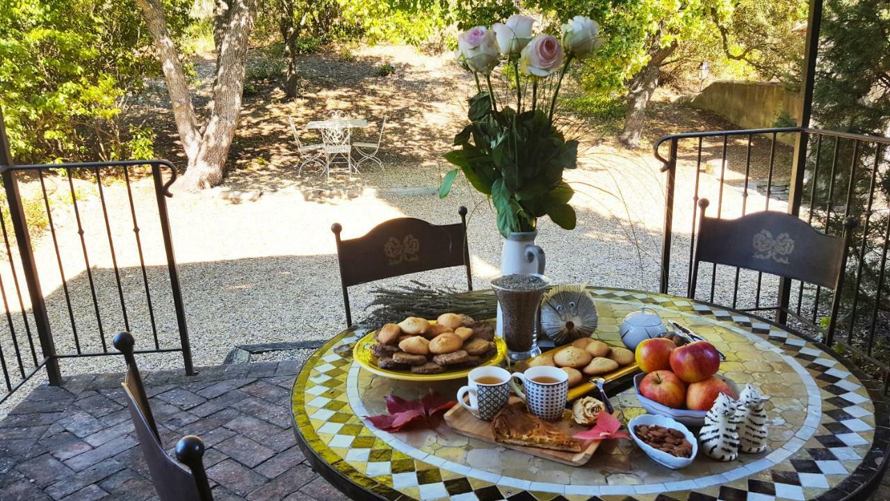 Le Jas Des Parpaillous Appartement LʼIsle-sur-la-Sorgue